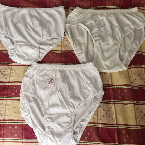 Set of 5 XL Underwear new