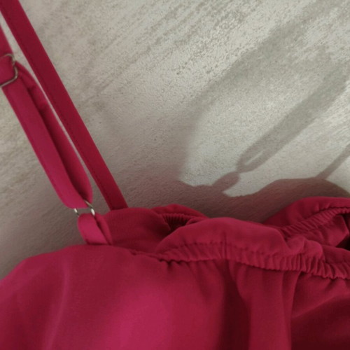 Fuchsia crop top Shein like new, size Small with ruffles