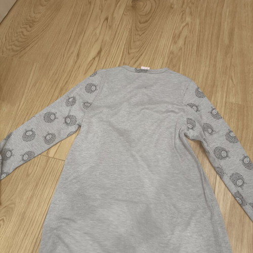 Relax Anatomic women's nightgowns like new, size L, grey and pomegranate pink