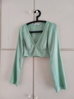 NA•KD blouse medium like new