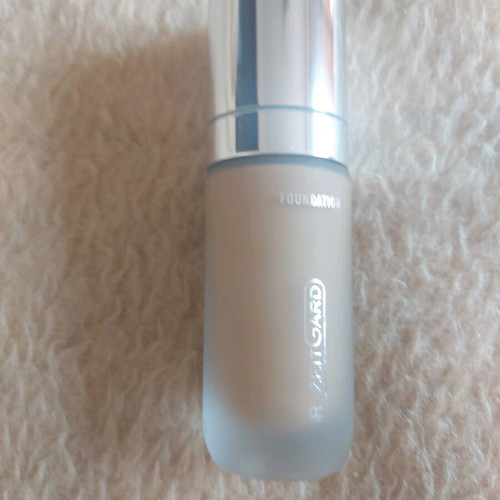 LR ZEITGART Signature Liquid Foundation new, shade 03