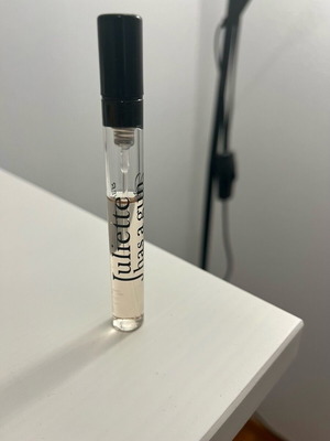 Juliette Has A Gun Lipstick Fever 10ml perfume used