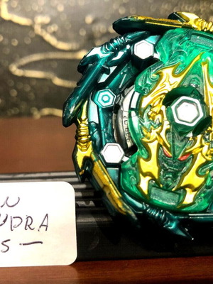Beyblade Burst Rise Bushin Ashindra A5 Hurricane Keep-H figure like new