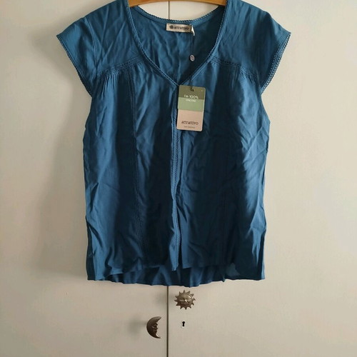 Attrattivo short-sleeve blouse new, turquoise green, size M