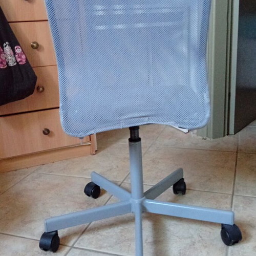 IKEA Toberget office chair like new, swivel