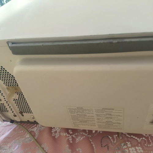Panasonic NN-K537WB Microwave Oven 26l like new with Grill function