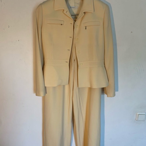 Rococo Women's Suit Like New Beige