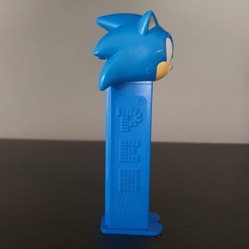 Pez Sonic Hedgehog dispenser used