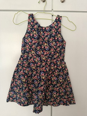 Delfinio dress new, size 5-7 years