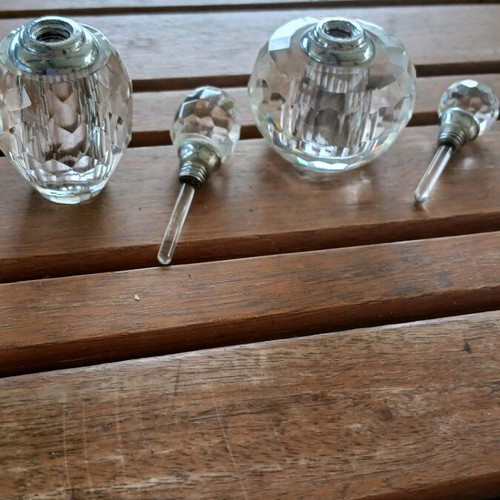 Perfume bottles set new, crystal-like