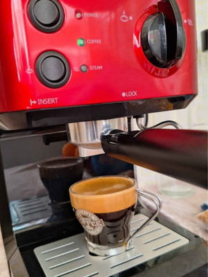Gruppe μηχανή espresso 1050W πίεσης 20bar Italiana CM4677 σαν καινούργιο