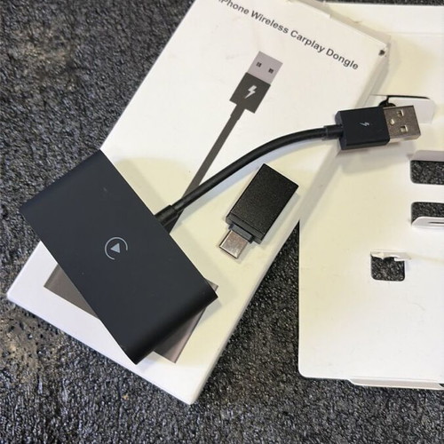 Apple CarPlay Wireless Adapter USB Type-C new