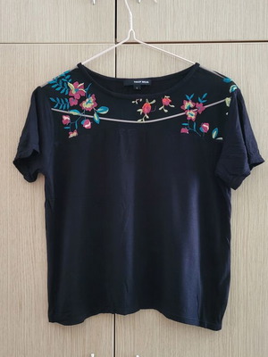 Set of women's blouses Small-Medium size, like new