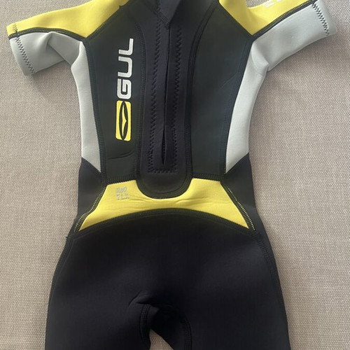 GUL Kids Wetsuit Size 2-3 Years Like New