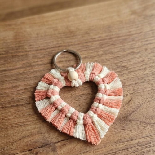 Macrame keychain handmade, like new, white and pink