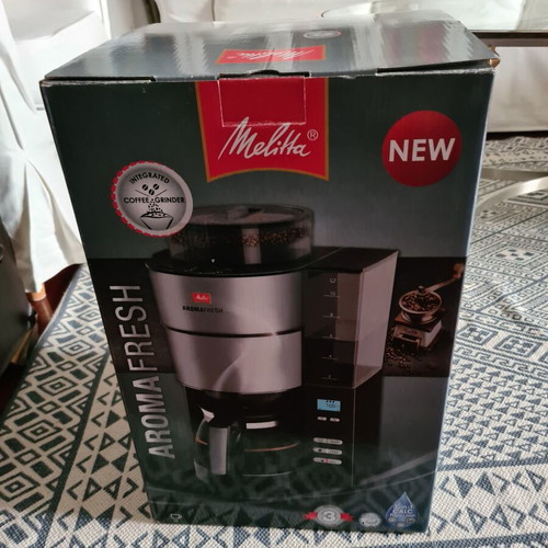 Melitta Aroma Fresh 1021 coffee maker like new with built-in grinder