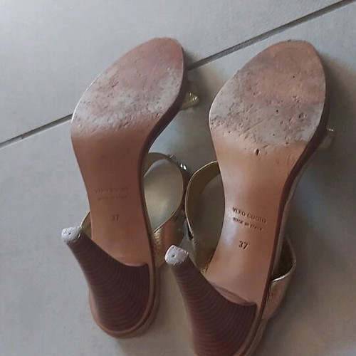 Haralas gold sandals with crystals size 37 used