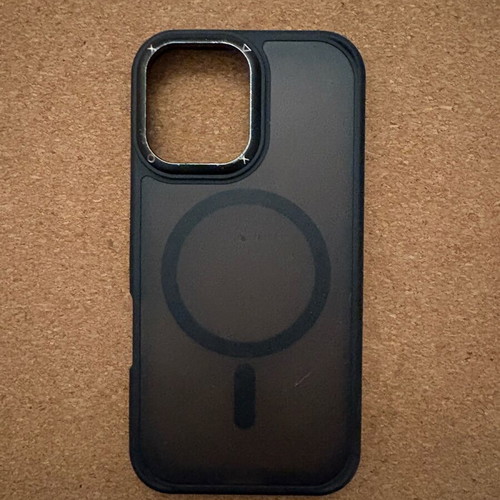 iPhone 15 Pro case used