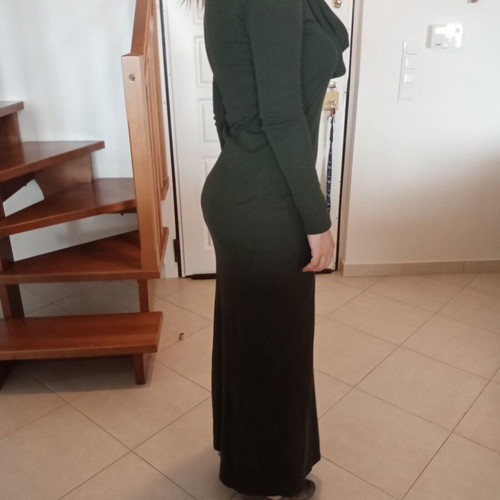 Long off-shoulder cotton dress like new, green, one size
