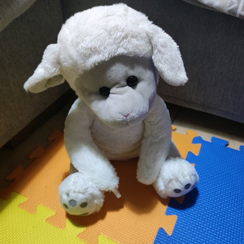 Stuffed lamb like new