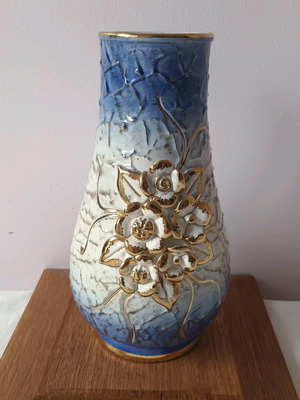 Ceramic faience vase used