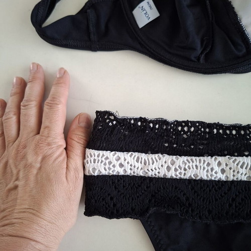 Swimsuit size M like new with knitted lace black and white