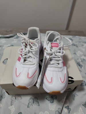 Adidas Tensaur Switch J sneakers, white and pink, size 37