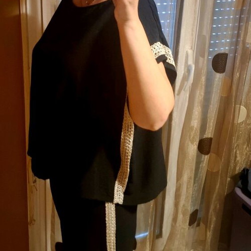 Set with Pants and Top like new, black with embroidery