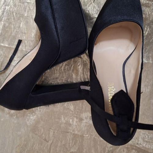 Diamantique black platform shoes size 37 new