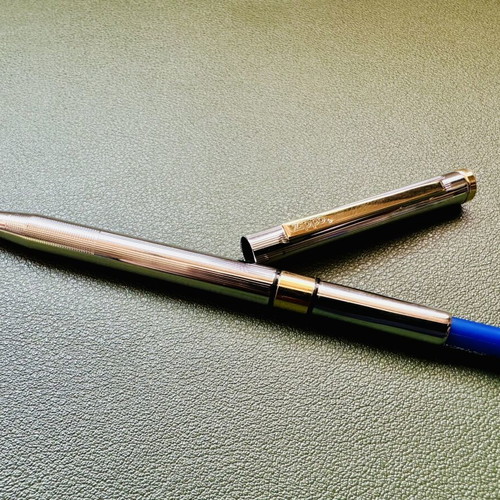 Zippo metal pen silver with gold details