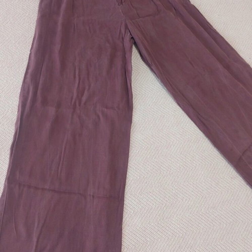 Bordeaux fabric pants size Large like new, high waist, breathable