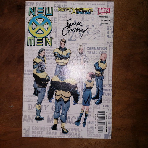 New X-Men #135 used with Frank Quitely signature