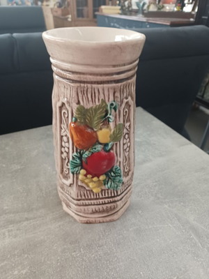 Ceramic vase used with fruit decoration