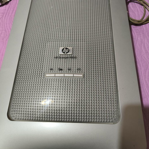 Sony computer monitor with HP keyboard and scanner