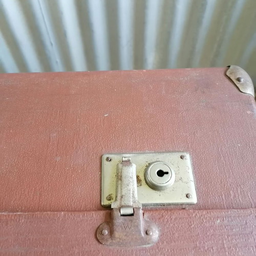 Vintage suitcase used, 70 x 40 x 19 cm, good condition
