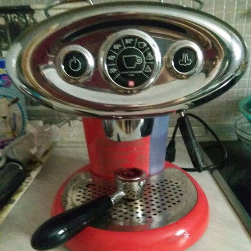 Illy Francis coffee maker for Iperespresso capsules used