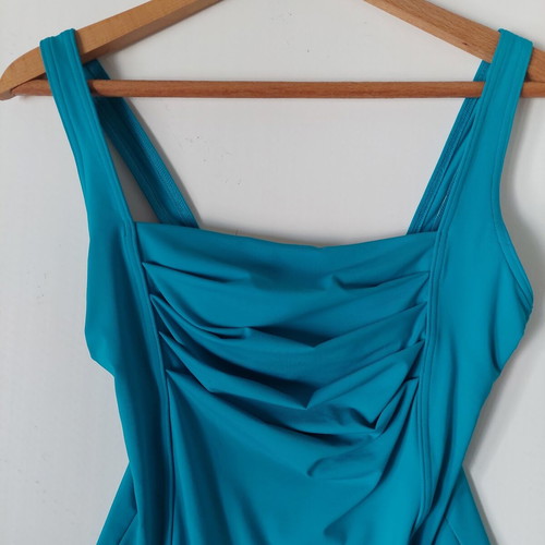 Calvin Klein one-piece swimsuit turquoise size small like new