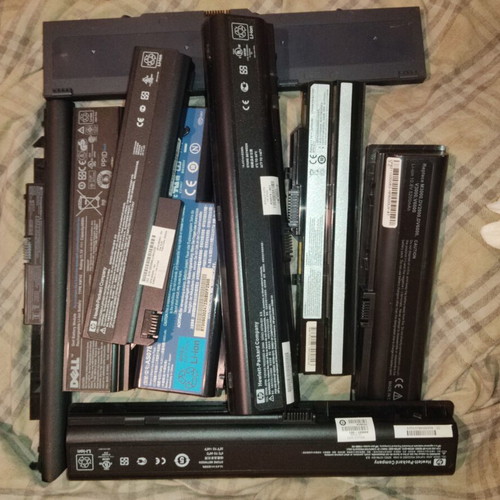 Laptop batteries used, pack of 9, various brands