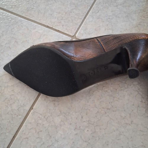 Bournazos classic leather pumps brown size 37.5 like new