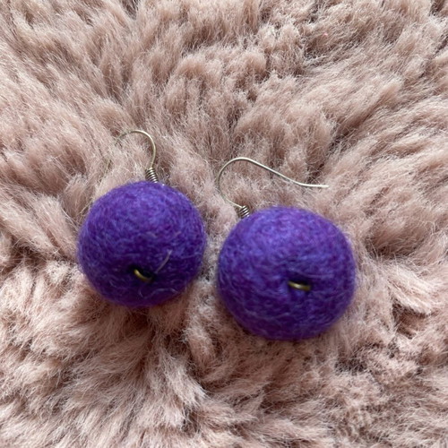 Earrings new purple wool set