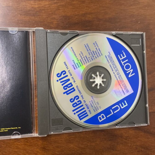 Miles Davis The Best Of CD like new, jazz