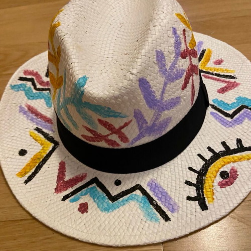 Handmade painted hat size 59 new with adjustable fit