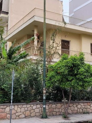 Μονοκατοικία 217 τ.μ. στο Μοσχάτο με κήπο και ταράτσα
