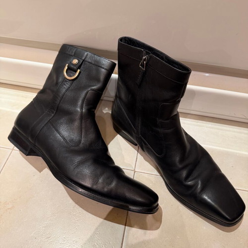 Gucci black men's boots like new, size 42
