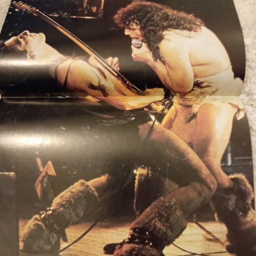 Heavy Metal magazine like new without giant poster with all posters