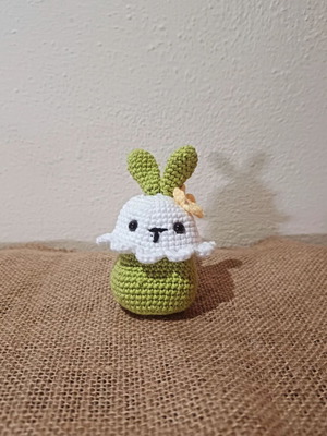 Easter Basket Bunny handmade knitted new