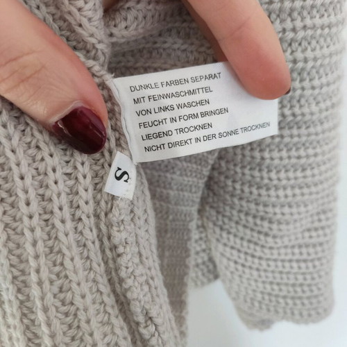 Merino wool and cashmere sweater used, size S, beige
