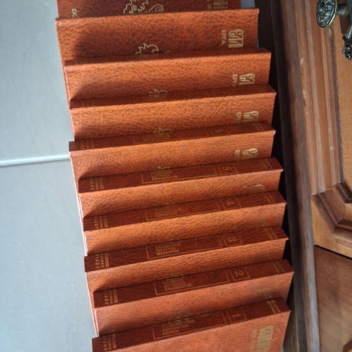 Greek Literature 10-Volume Set new, works of 30 modern Greek authors