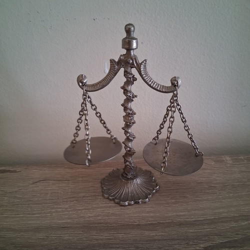 Mini scale new, decorative 13cm height 11cm width