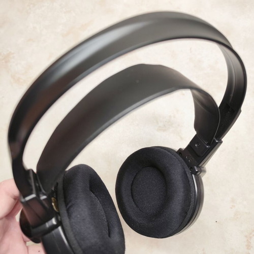 Philips SBC HC075 Wireless Headphones like new Full Set